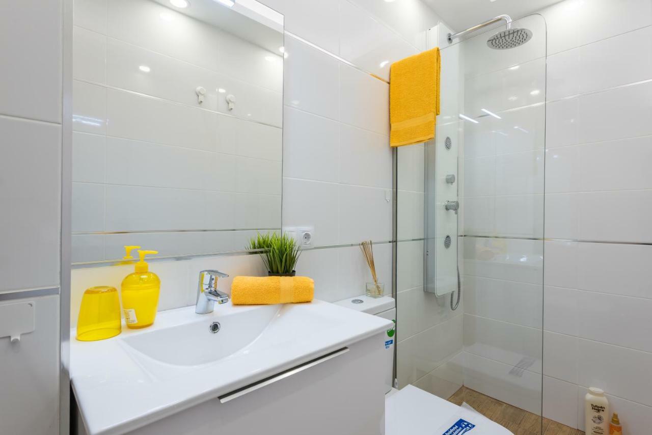 263 Precious Bungalow With Terrace, Free Wifi ปลายาเดลาสอเมริกาส ภายนอก รูปภาพ